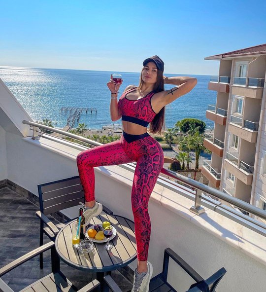 валерия василевская биография - valeriya bearwolf 31